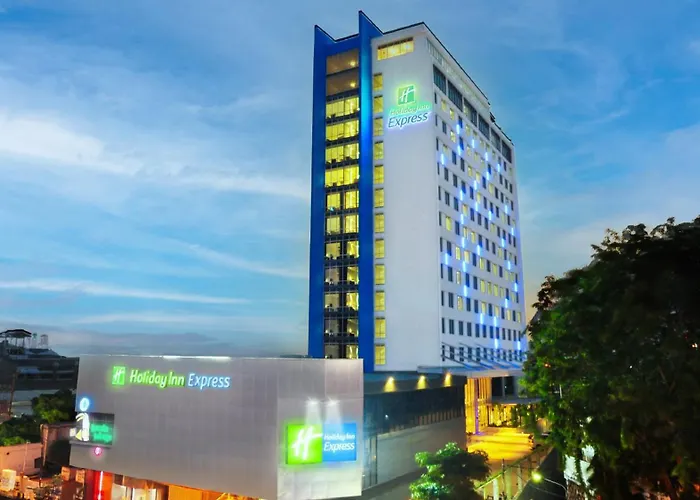 Holiday Inn Express Surabaya Centerpoint By Ihg
